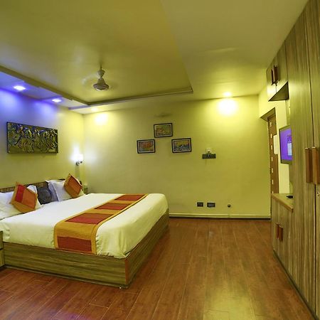 Shaleen Elegance Homestay Nakki Lake 400 Meters Маунт Абу Екстериор снимка