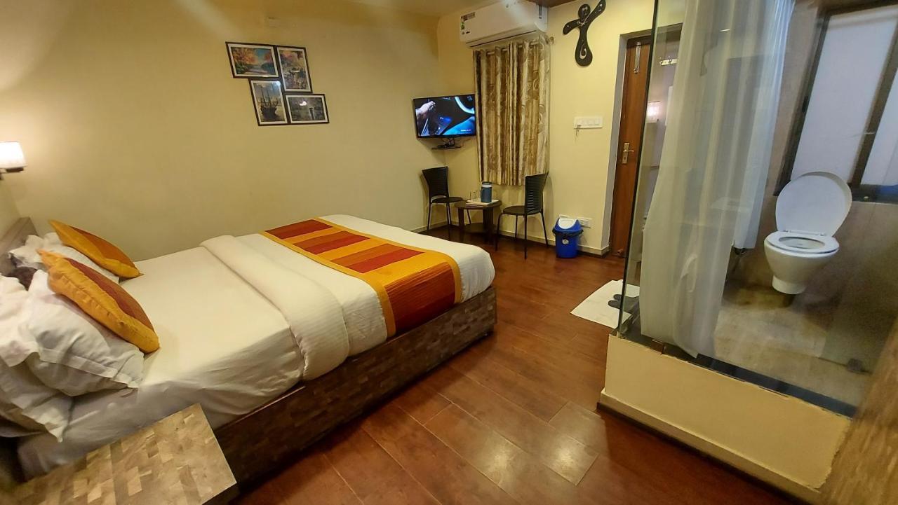 Shaleen Elegance Homestay Nakki Lake 400 Meters Маунт Абу Екстериор снимка